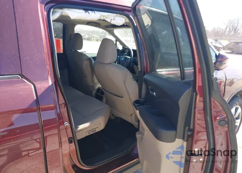 2019 Honda Ridgeline Rtl-E z USA, uszkodzony, nr VIN 5FPYK3F77KB026349